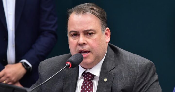 Proposta isenta de tributo a importação de material esportivo