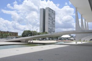 Projeto abre crédito suplementar de R$ 2,15 bilhões no Orçamento de 2025 para atender fundos regionais