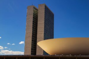 Lula veta projeto que aumenta de 513 para 531 o número de deputados federais