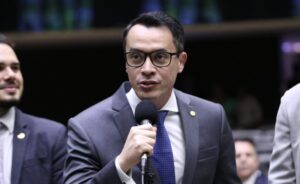 CCJ aprova projeto que regulamenta vistoria em imóveis alugados