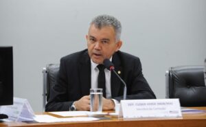 Comissão aprova projeto que prevê compensação ao consumidor pela interrupção de serviços contínuos