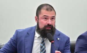 Comissão aprova aumento para aquisição de armas de fogo e munições por policiais