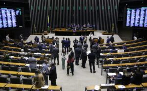 Setor produtivo pede ao STF que mantenha decisão do Congresso contra aumento do IOF