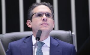 Motta cria comissão especial para analisar PEC da Segurança Pública