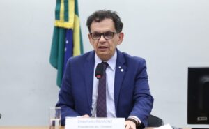 Comissão discute violência contra a população em situação de rua